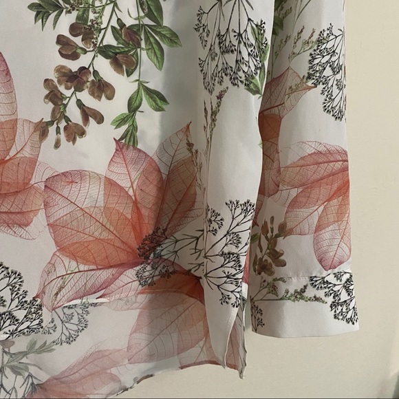 Orvis Women's 100% Silk Floral Button Up Blouse - Picture 6 of 14